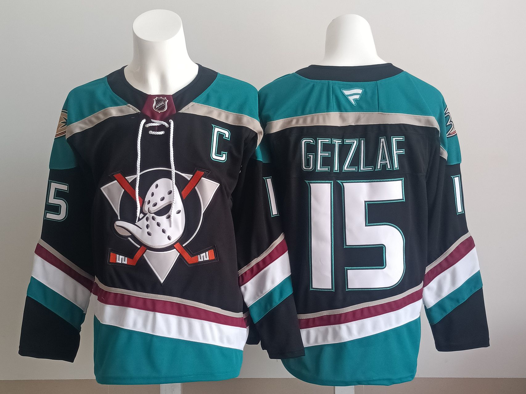 Men Anaheim Ducks #15 Getzlaf Black Throwback 2025 NHL Jersey style 001->anaheim ducks->NHL Jersey